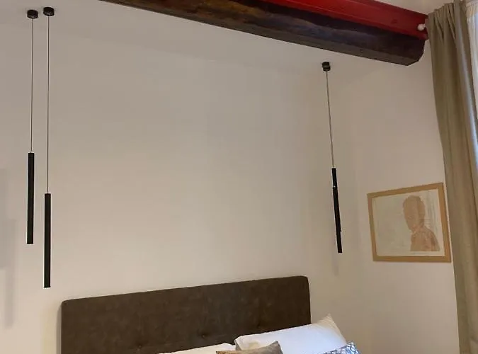Casa Leoncino Oda ve Kahvaltı Roma
