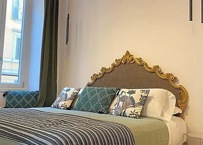 Casa Leoncino 4*